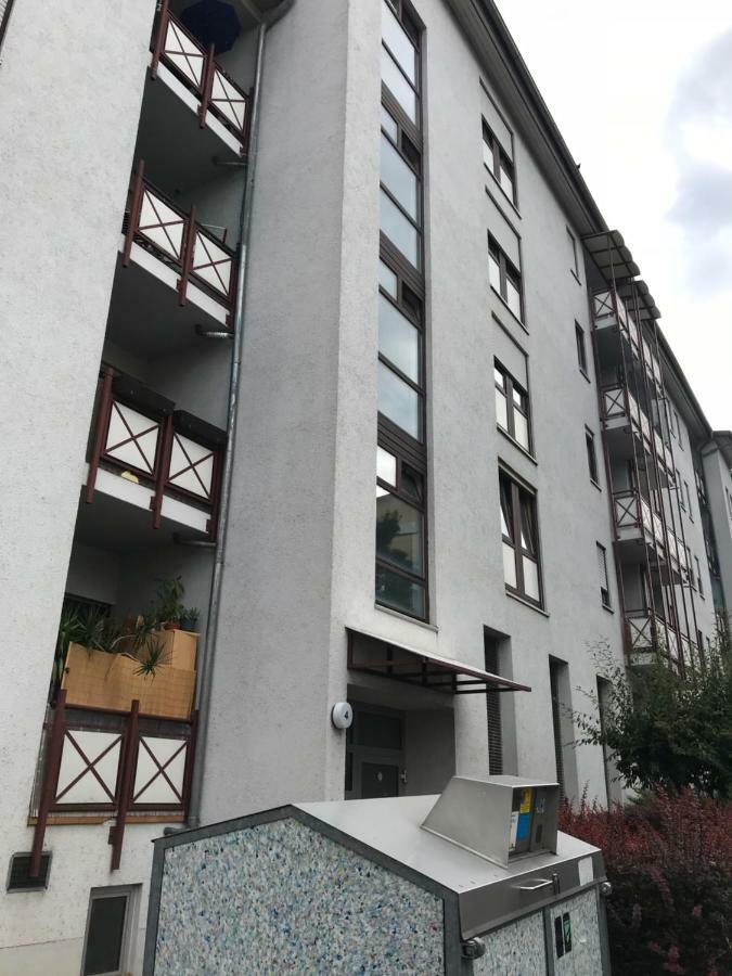 Ferienwohnung Dennis 로라흐 외부 사진